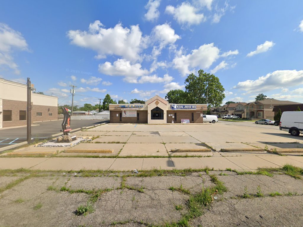 Be Essential Spa in Dearborn Heights