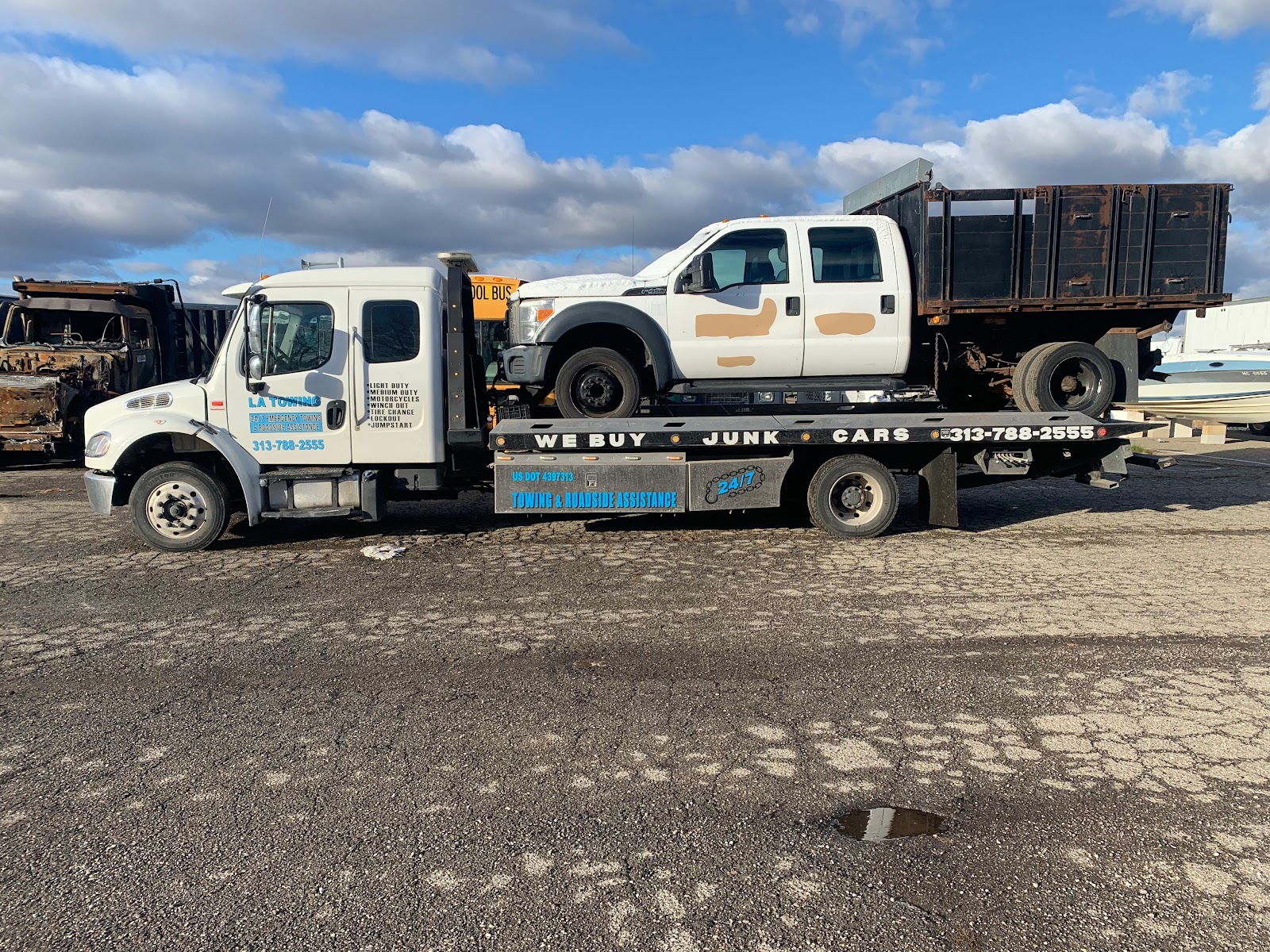 L.A Towing Services in Dearborn