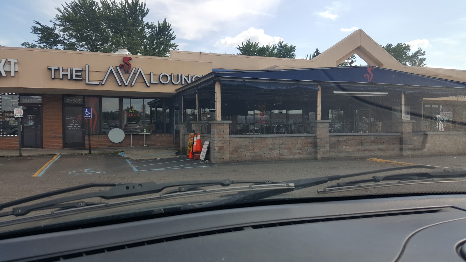 Non in Dearborn Heights