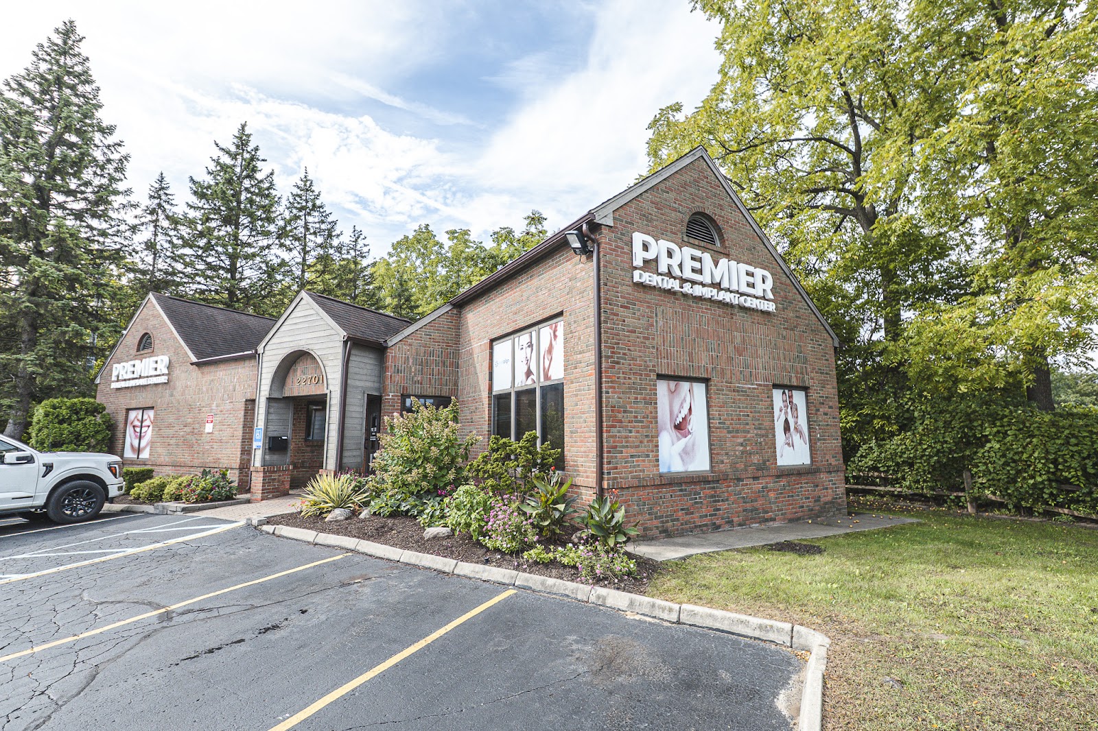 Premier Dental Care in Dearborn Heights