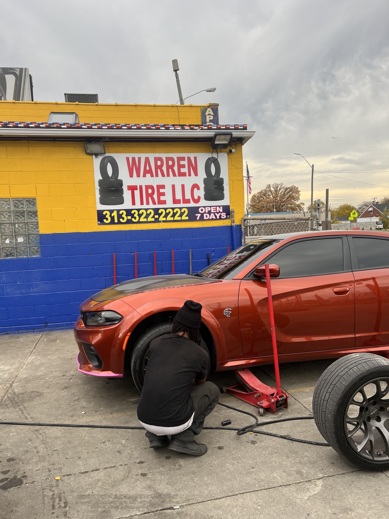 Warren tire LLC in Dearborn Heights
